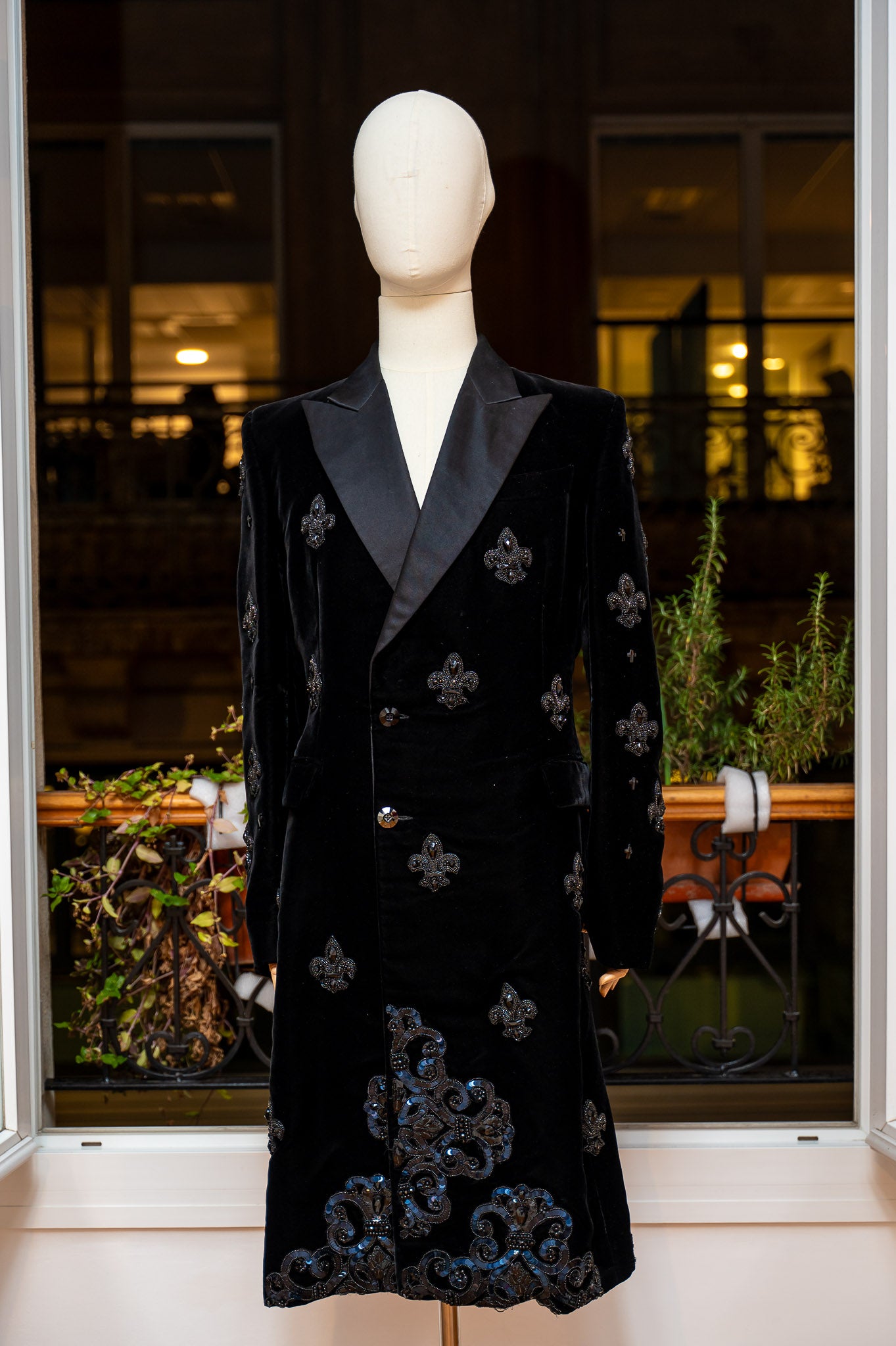 Casaco Versaille Face Oculta